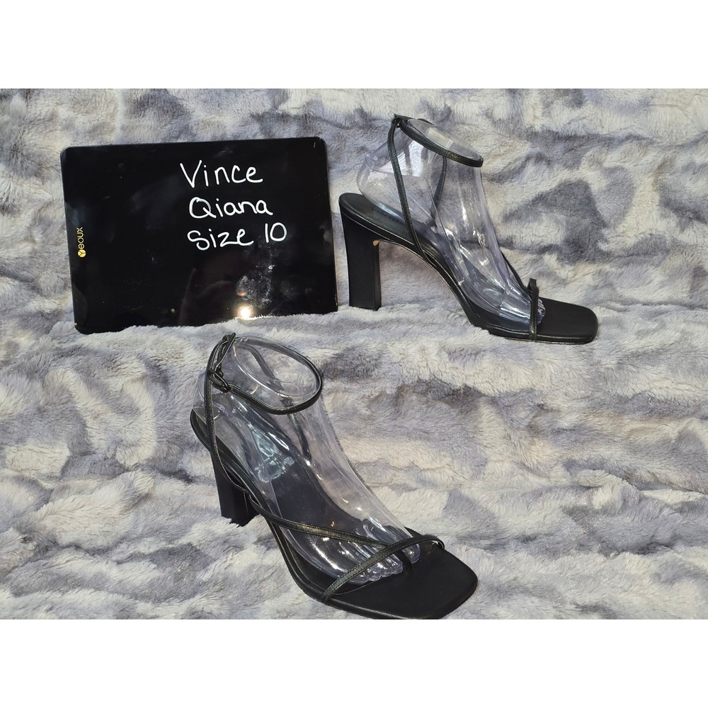 NEW Vince Qiana Black Leather Strappy Block Heel Sandals Size 10